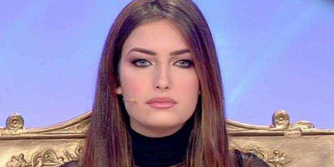 Uomini e Donne gossip, svelata la scelta di Nilufar?