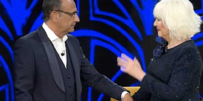 Tale e Quale Show, la scelta di Carlo Conti: ecco chi sostituirà Loretta Goggi