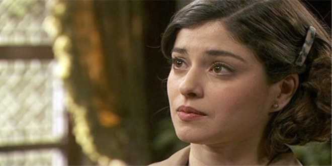 Telenovela Il Segreto, riassunto puntata pomeridiana 13 novembre 2015: Candela nasconde un neonato!