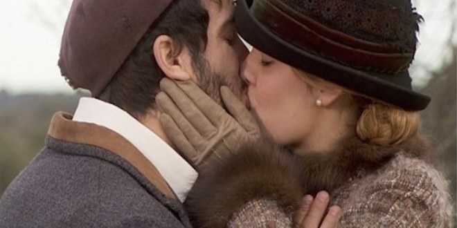 Telenovela Il Segreto, riassunto trama puntata di oggi, 24 ottobre 2015: Soledad e Simon si baciano!