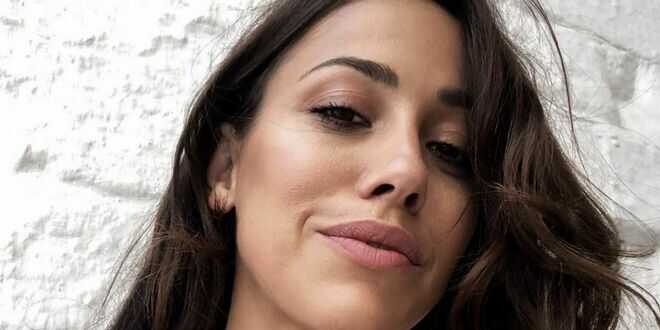 Uomini e Donne gossip, la furia di Teresanna Pugliese: “Non ve lo permetto”