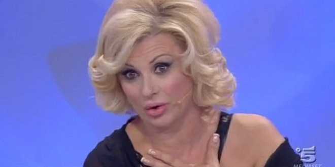 Uomini e donne news: Tina Cipollari sotto accusa, ecco perché!