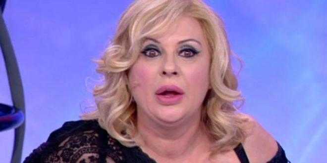 Uomini e Donne gossip, Tina fermata dalla polizia