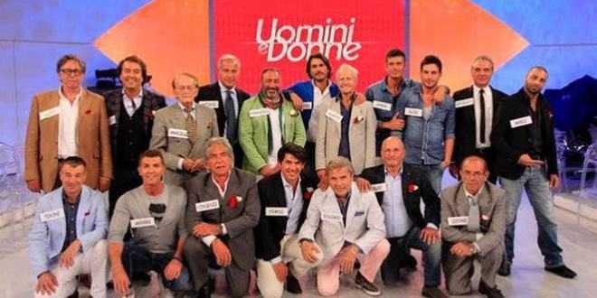 Uomini e Donne trono over: famoso cavaliere incoronato papà d’Italia