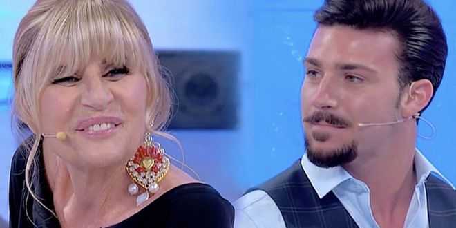 Uomini e donne trono over: spunta una nuova segnalazione a luci rosse su Nicola Vivarelli