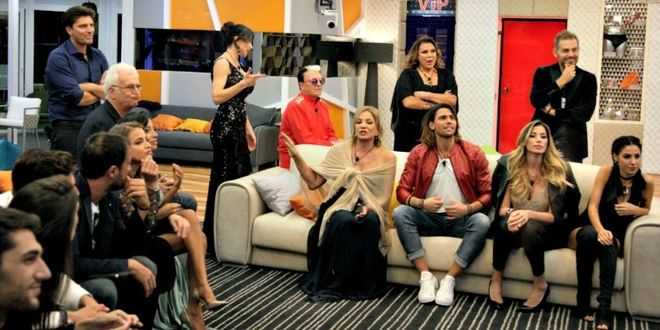 GF Vip 2, un concorrente minaccia di andarsene