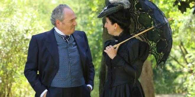 Una vita trame Spagna, Ursula sposa il padre di Cayetana