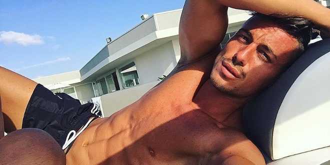 Uomini e donne anticipazioni: nuovi tronisti, appello a Maria De Filippi