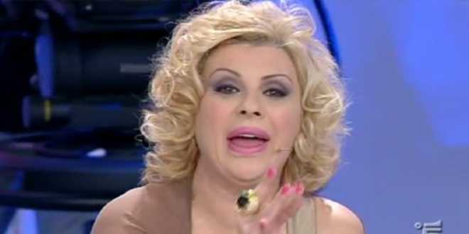 Uomini e Donne anticipazioni: sarà lei la nuova opinionista? La furia di Tina Cipollari