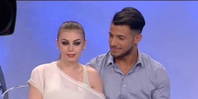 Uomini e Donne gossip: Aldo Palmeri ha un’altra? Il mistero della fede al dito