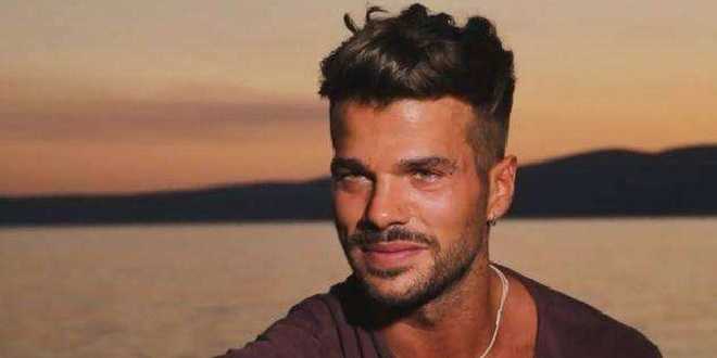 Uomini e Donne gossip: Claudio Sona all’Isola dei Famosi 2017? Fan in rivolta!