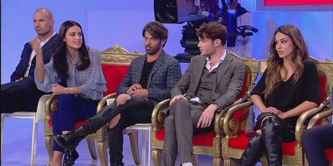 Uomini e Donne gossip: Desiree soffia Mattia a Rosa, lei reagisce così