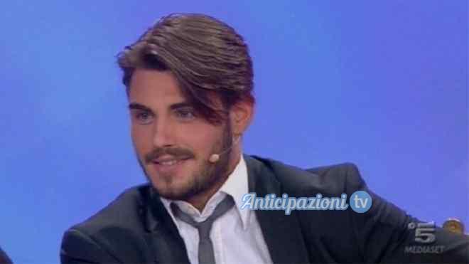 Uomini e Donne gossip: Francesco Monte non fa gli auguri a Teresanna per la gravidanza