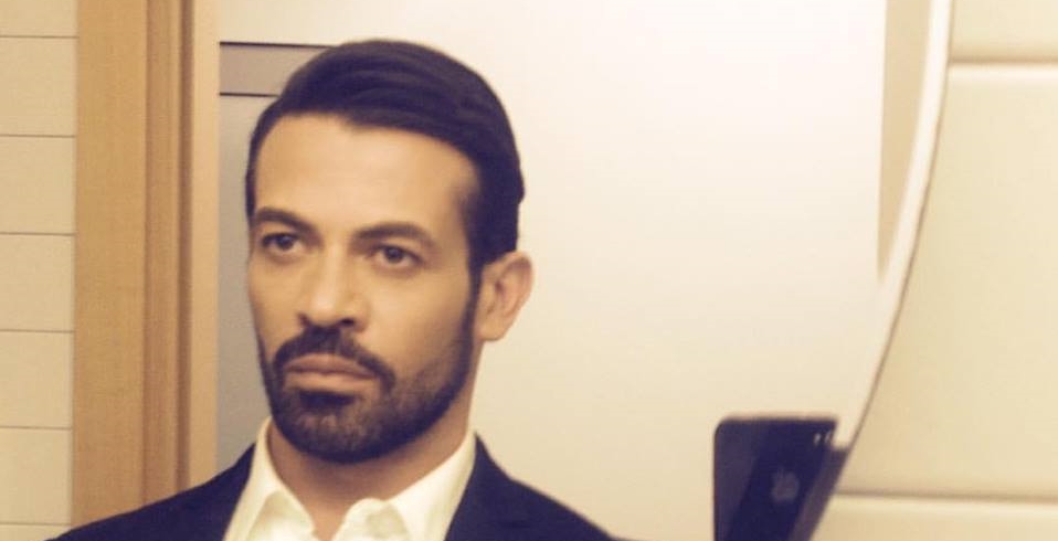 Uomini e Donne gossip: Gianni Sperti a muso duro contro tutti, ma questa volta ha la peggio