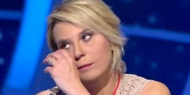 Uomini e Donne gossip: gravissimo lutto per Maria De Filippi