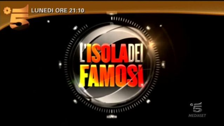 Uomini e Donne gossip: l’ex tronista non andrà sull’Isola, silurato prima della partenza