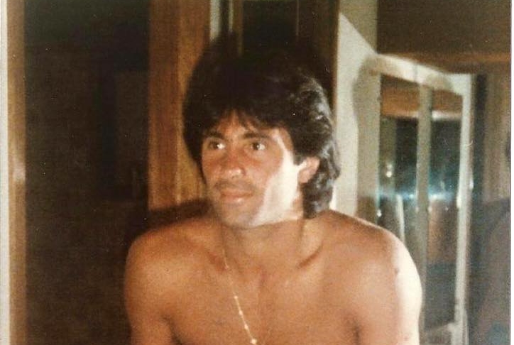 Uomini e Donne gossip: mentre Maria Grazia piange per lui, Giorgio pensa alla California