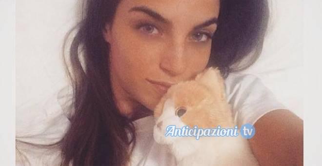 Uomini e Donne gossip: Nicole manda un chiaro segnale a Fabio