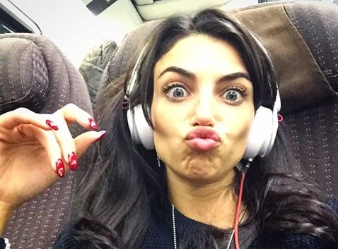 Uomini e Donne gossip: Nicole Mazzocato e Veronica Guerri, frecciatine ad Amedeo?