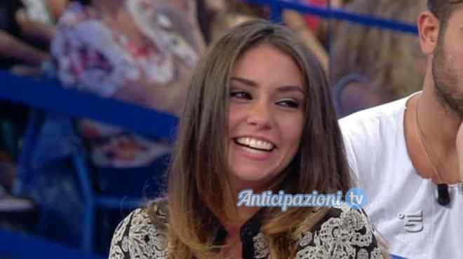 Uomini e Donne gossip: Sharon felice assieme alle amiche
