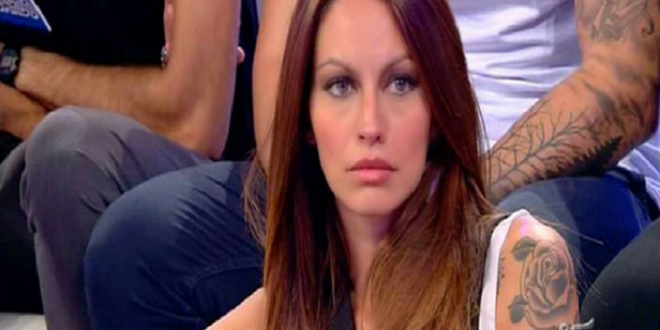 Uomini e Donne Gossip: Sophia va via, Lucas nuovo tronista, Laura Molina stufa delle critiche