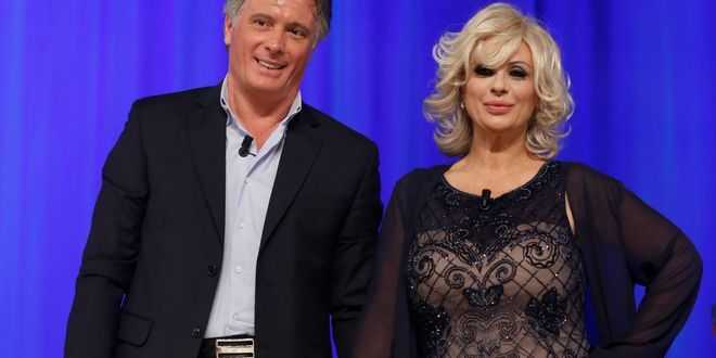 Uomini e Donne, lo scoop di Signorini: gli incontri segreti di Giorgio e Tina