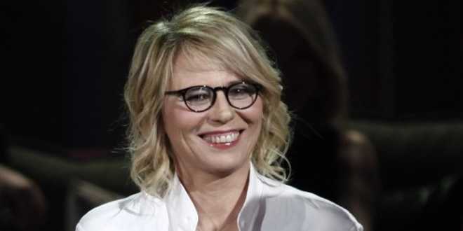 Uomini e Donne: Maria De Filippi lascia Canale 5? Ecco cosa succederà ai suoi programmi