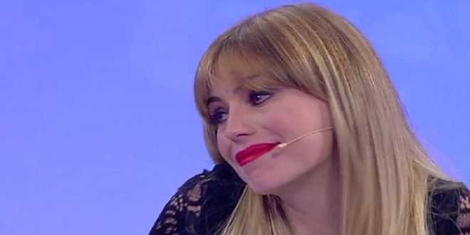 Uomini e Donne news, Alessia Cammarota: “Sono stata illusa dal principe azzurro”