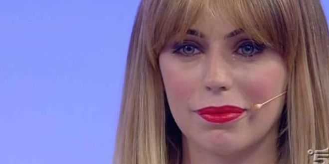 Uomini e Donne news: Alessia si riprende il locale di Aldo, la rabbia della fidanzata di lui