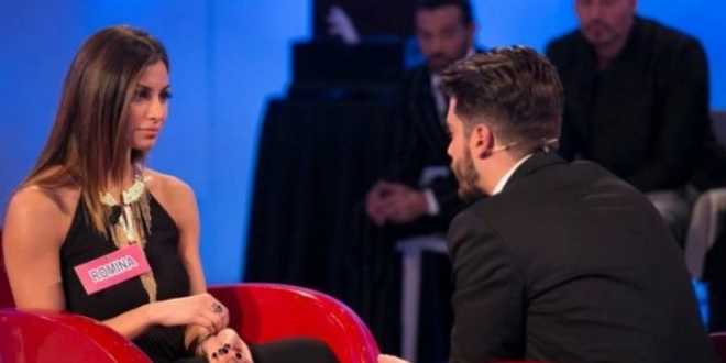 Uomini e Donne news: Amedeo Barbato ci prova con una sua ex corteggiatrice, Anna Munafò innamorata!