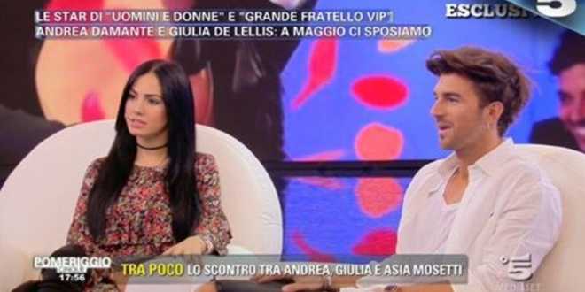 Uomini e Donne news, Andrea e Giulia: gli autori dell’Isola dei Famosi vogliono lei ma non lui