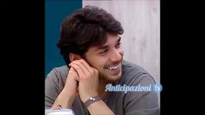 Uomini e donne news: Andrea e i messaggi social subliminali