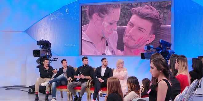 Uomini e Donne news: famosa ex tronista ha dato alla luce il primo figlio