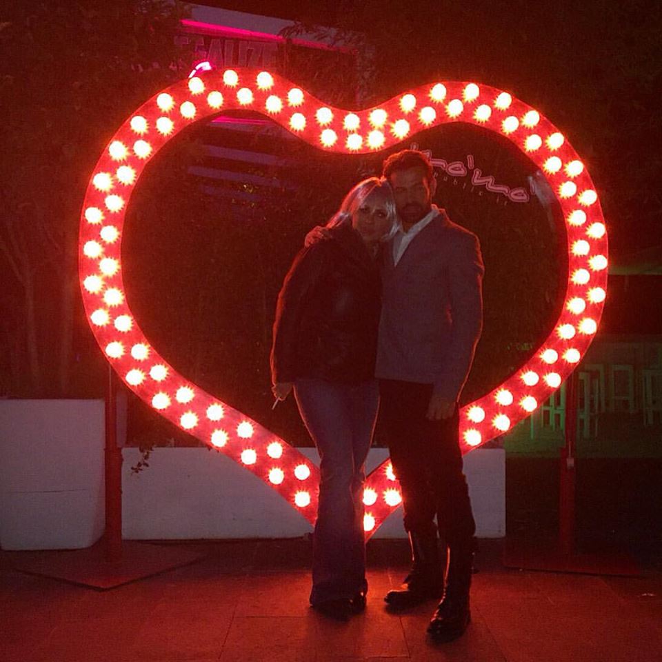 Uomini e Donne news: Gianni Sperti e la romantica dedica per… Tina Cipollari!