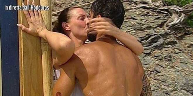 Uomini e Donne news, la dichiarazione shock di Cristian: Tara è forse incinta?