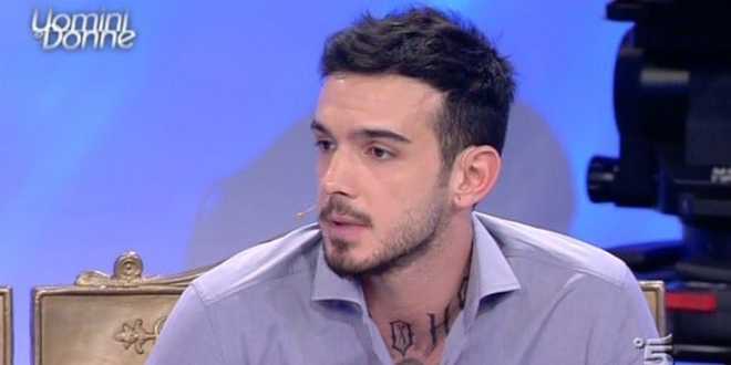 Uomini e donne news: Maria De Filippi perdona Lucas Peracchi