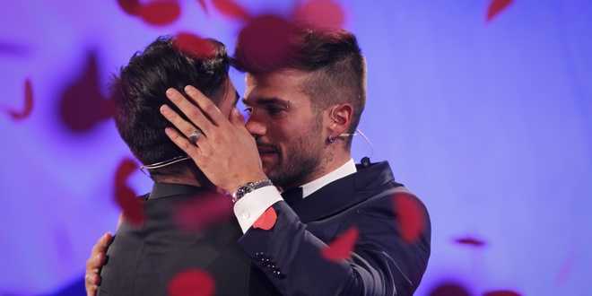 Uomini e Donne news, retroscena su Claudio e Mario: “Ci sono cose gravi che non si possono dire…”