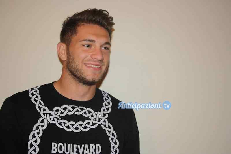 Uomini e Donne news: Salvatore Di Carlo preso in giro a causa di Teresa