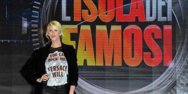 Uomini e Donne news: svelato il cast dell’Isola, a sorpresa ci sarà un altro tronista!