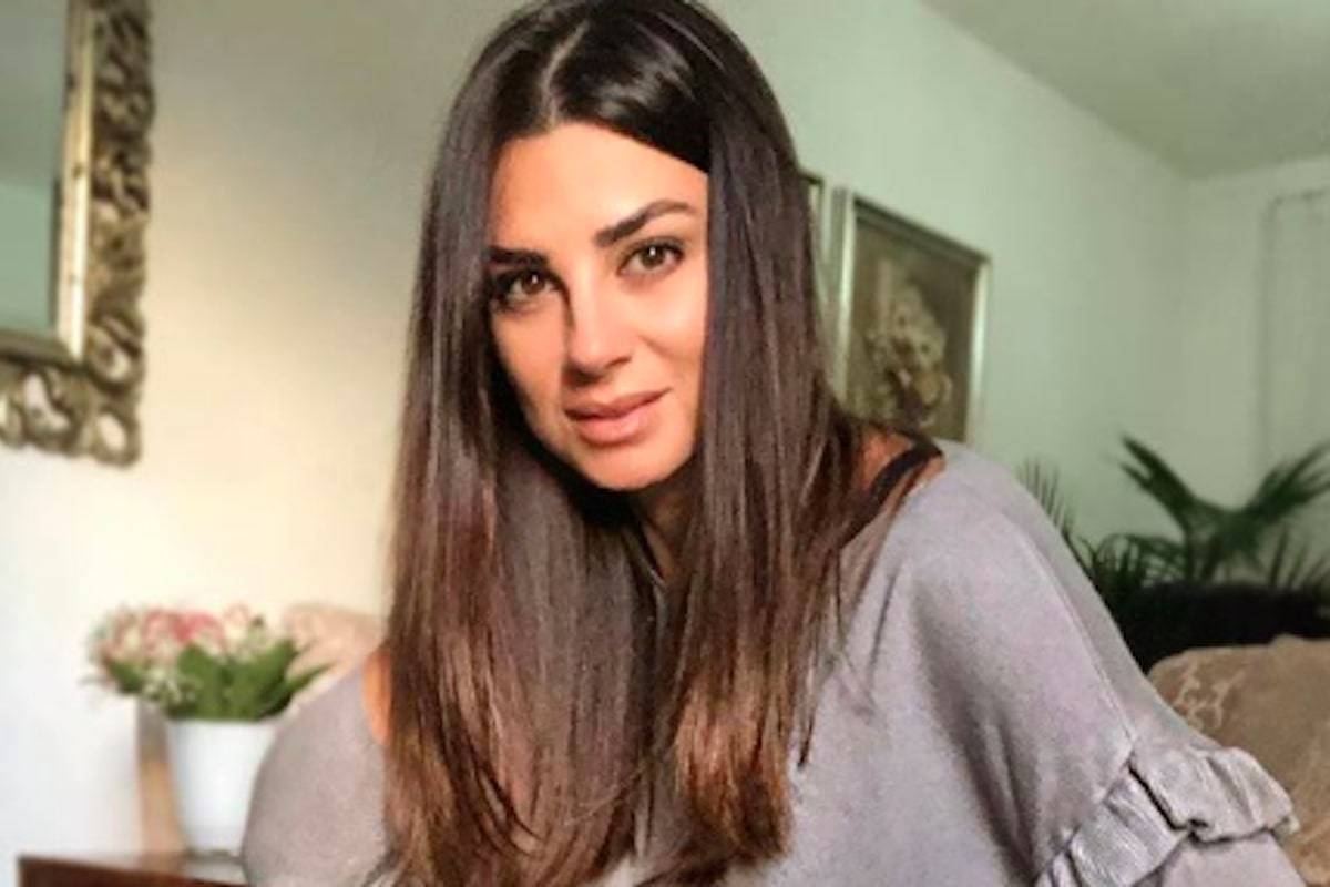 Temptation Island Vip 2, l’ex tronista Serena Enardu ha perso la testa per Alessandro?