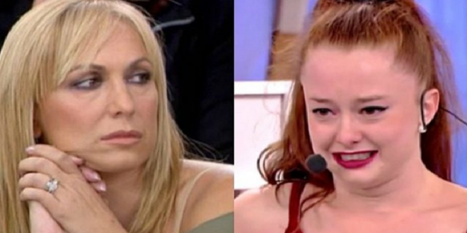 Amici 16: Vittoria Markov lascia la scuola dopo le offese della Celentano?