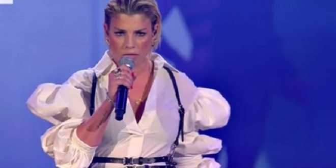 Wind Music Awards 2017: Emma Marrone sommersa dalle critiche