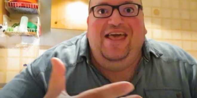 Noto youtuber stroncato da un infarto: aveva 42 anni