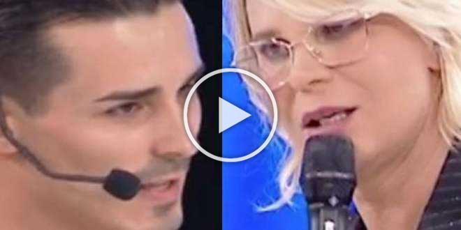 Amici 19, bufera su Maria De Filippi: sui social sono tutti contro di lei