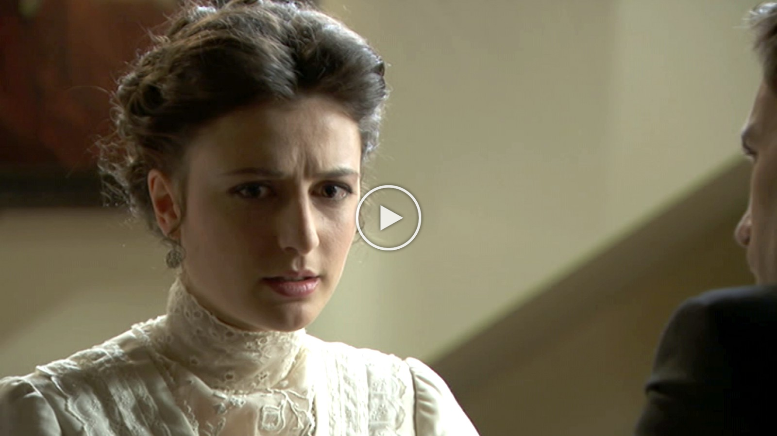 Una Vita puntate dal 20 al 26 ottobre 2019: Lucia umiliata ad Acacias