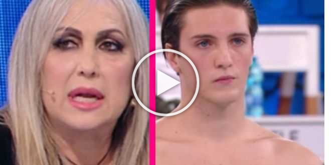 Amici 20, Alessandra Celentano contro il serale: il like che infiamma la rete