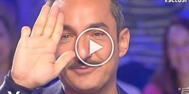 Isola dei Famosi 2022, a Nicola Savino manca un dito: il motivo è raccapricciante