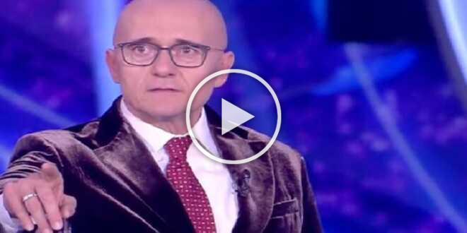 Grande Fratello 2023, gli ascolti crollano: i vertici Mediaset pensano ad un forte provvedimento