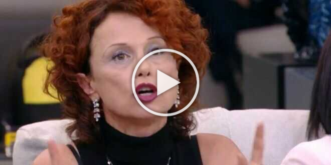 Grande Fratello VIP 2023, Beatrice Luzzi pronta a rivelare un segreto su Alex Schwazer: caos in casa