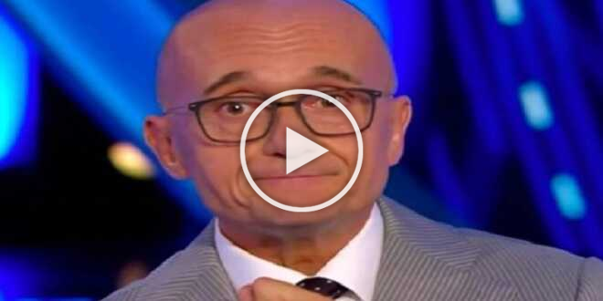 Grande Fratello 2024, Alfonso Signorini non condurrà più il reality? Spunta il nome del sostituto